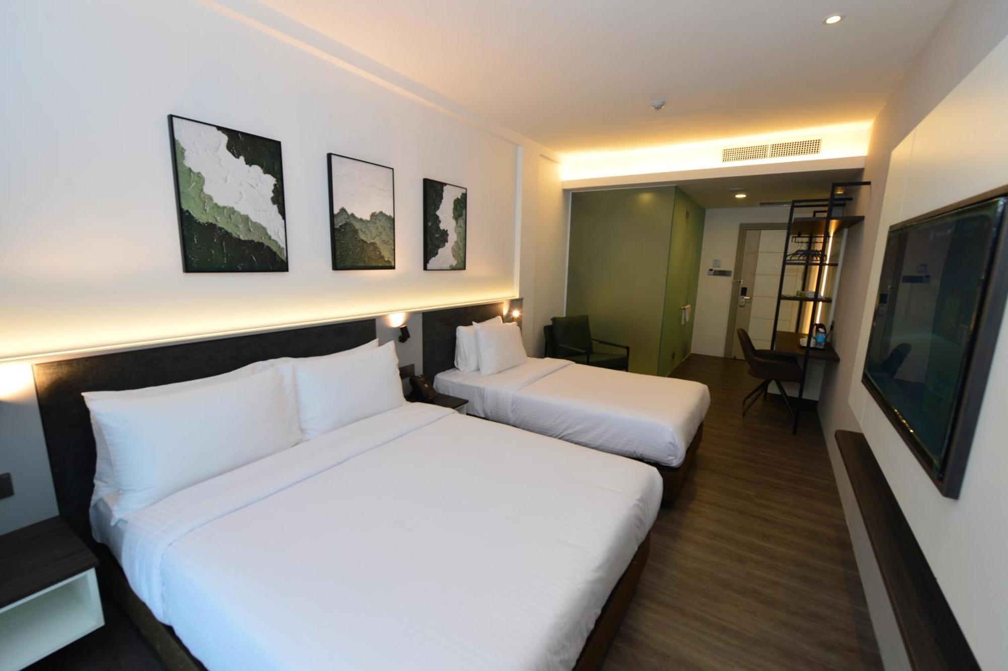 Rume Hotel Kuching Eksteriør billede