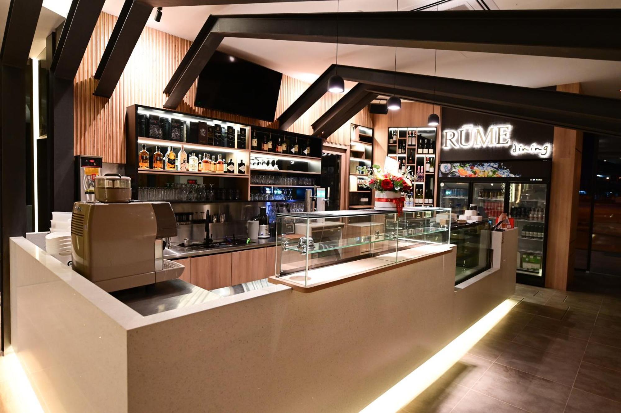 Rume Hotel Kuching Eksteriør billede